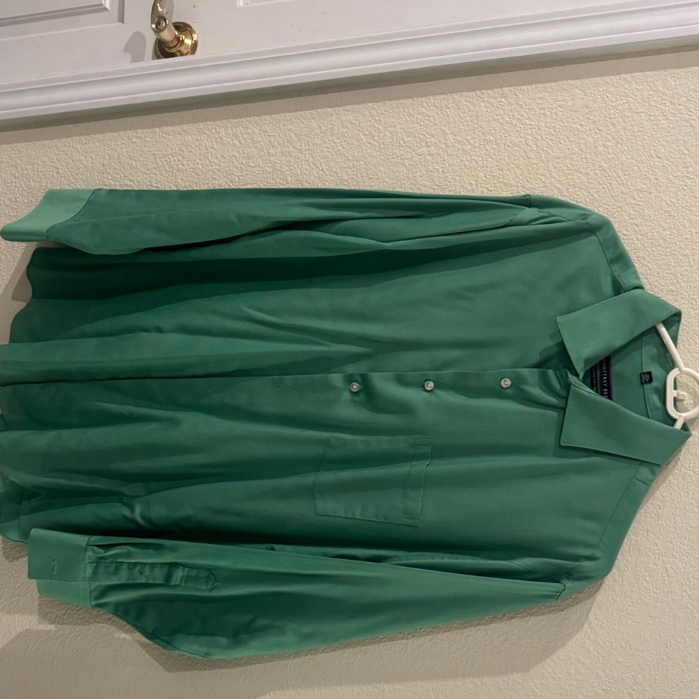 Geoffrey Beene Mint Green Button-Up Shirt